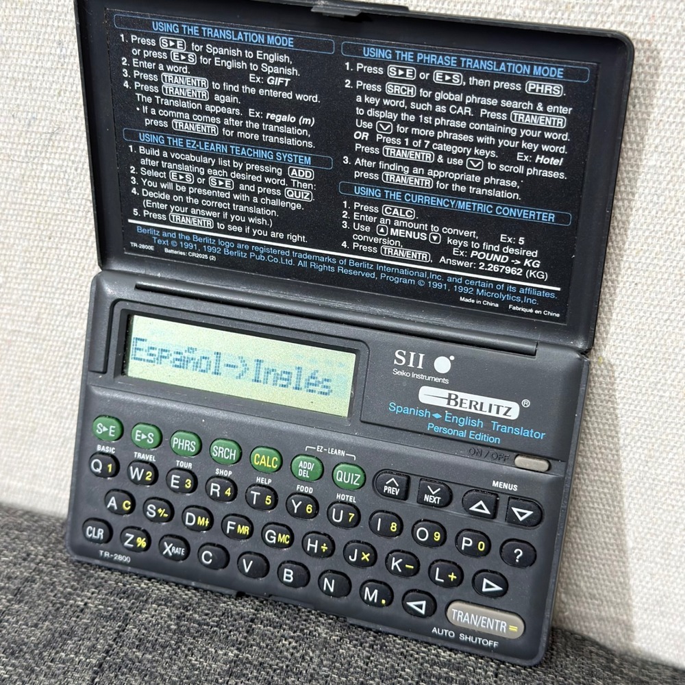 Seiko SII Berlitz Spanish English Translator TR-2800 Gray Handheld Travel Device - Picture 2 of 8